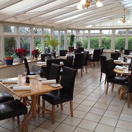 Ash House Hotel Martock Exterior photo